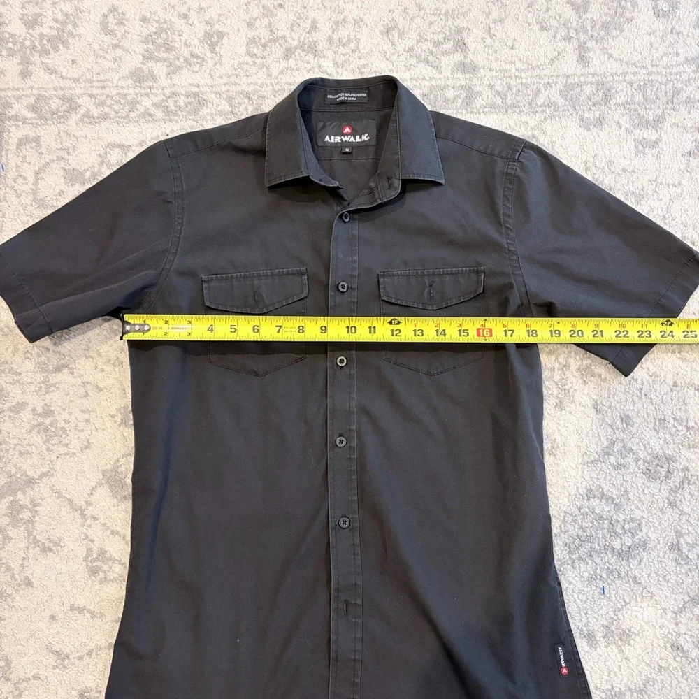 Airwalk Black Utility Button Up Shirt Mens M Skate Y2K Workwear Grunge - Picture 5 of 7